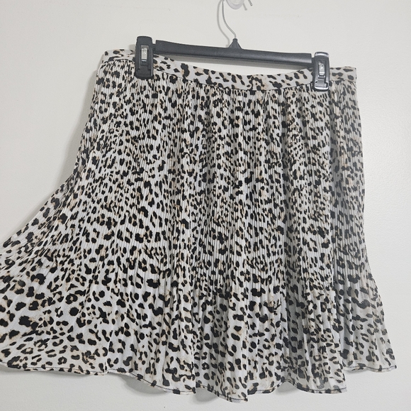 NWT Banana Republic Pleated mini Midi Skirt sz 10 leopard cheetah animal print - Picture 1 of 5